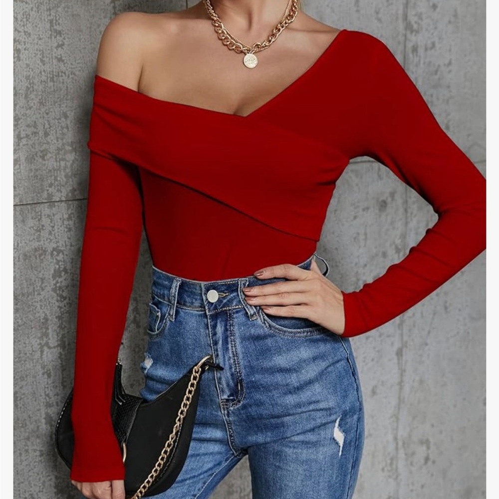 Sexy red top